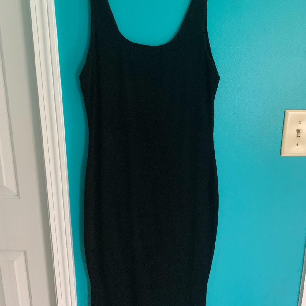 Ribbed Black Bodycon Dress